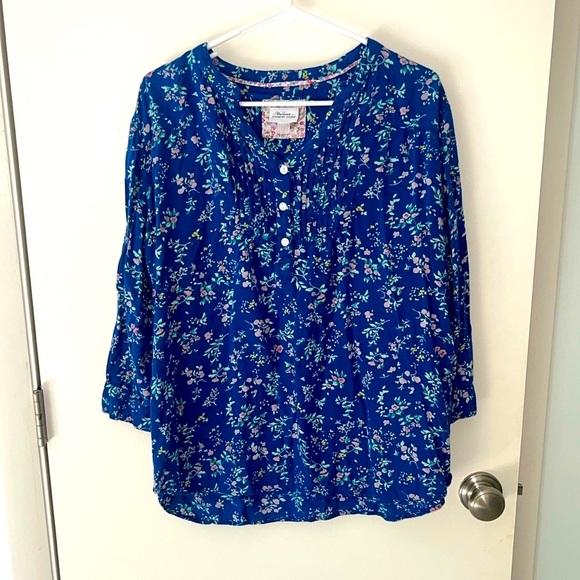 Cottage core blue blouse with flowers Vermont Country Store - Picture 1 of 5